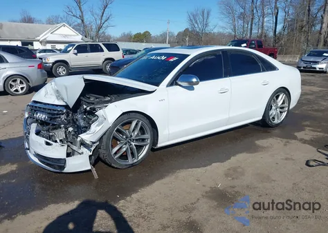 2013 Audi S8 4.0T из США, поврежденный, VIN WAUD2AFD1DN031887